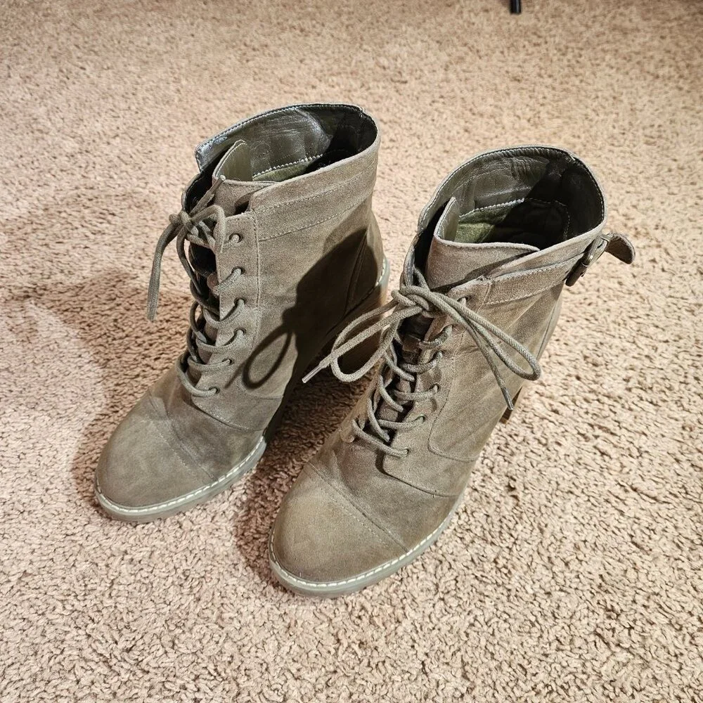 Carryn Lace Up Ankle Boots Womens 11 Olive Green Suede 2.5 Inch Block Heel - Picture 2 of 7